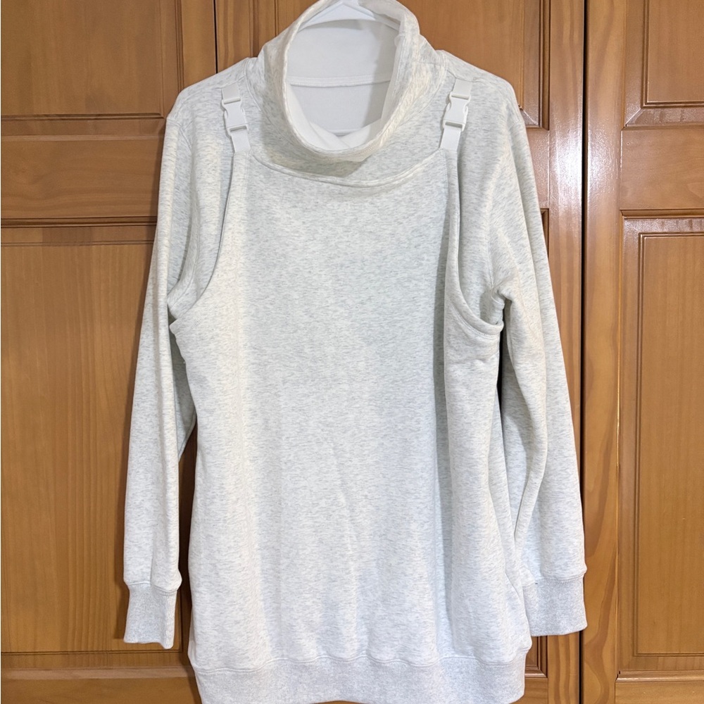 Latched Mama Nursing & Baby Wearing Sweater - Picture 5 of 11